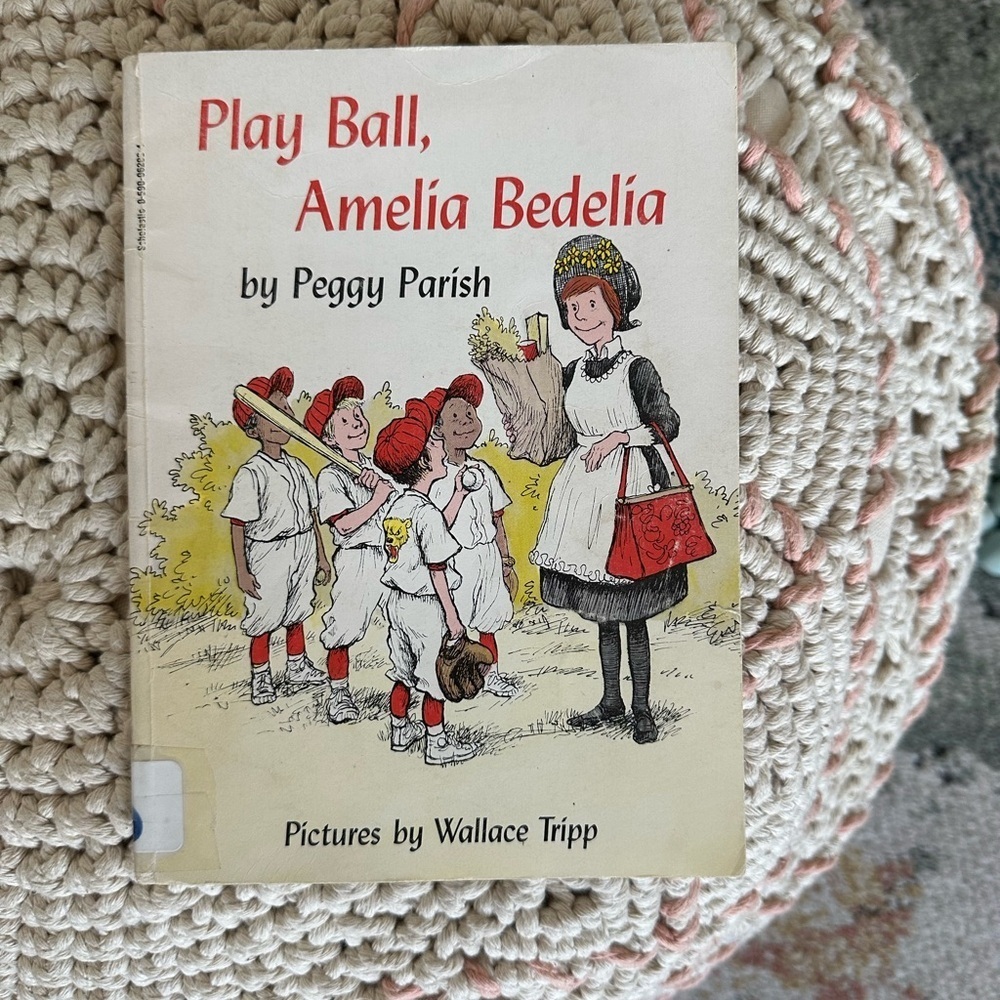 Vintage Play Ball, Amelia Bedelia
Book by Peggy Parish, 1972
Children’s book